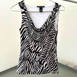 White House Black Market XS Top EUC